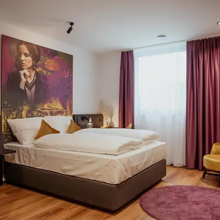 Sombea Hotel 4*